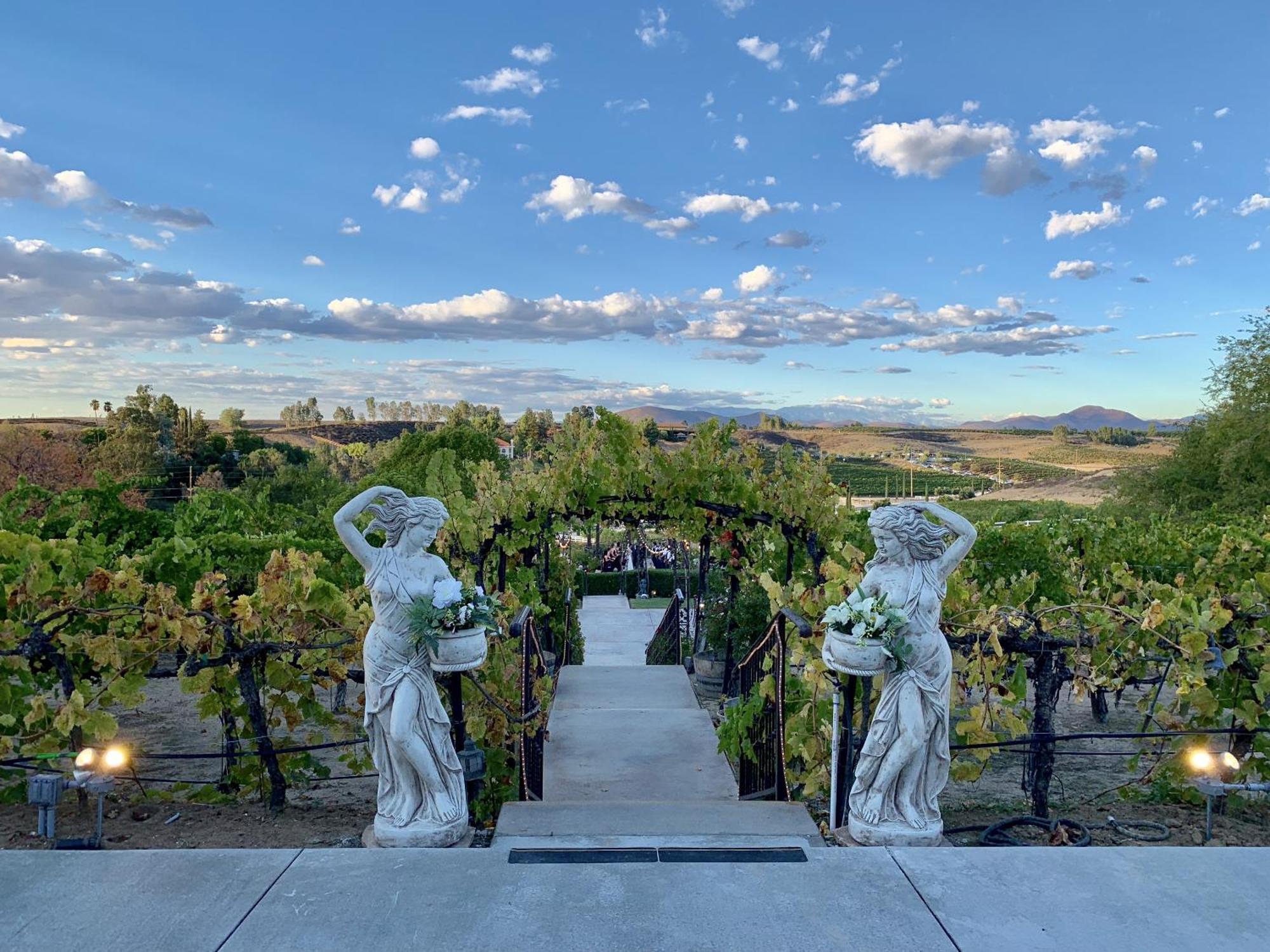 Churon Inn Winery เทเมคิวลา ภายนอก รูปภาพ